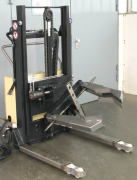 ATEX-Hochhubwagen mit Greifwangen